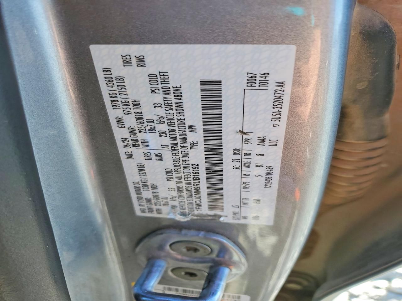 2024 Ford Escape st Line