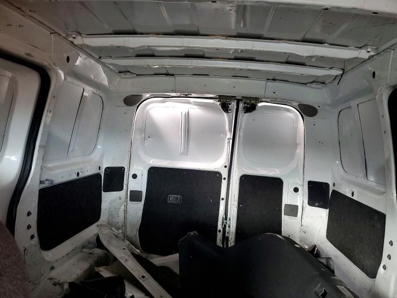 2017 Nissan Nv200 2.5s