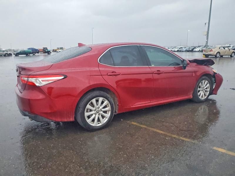 2020 Toyota Camry le