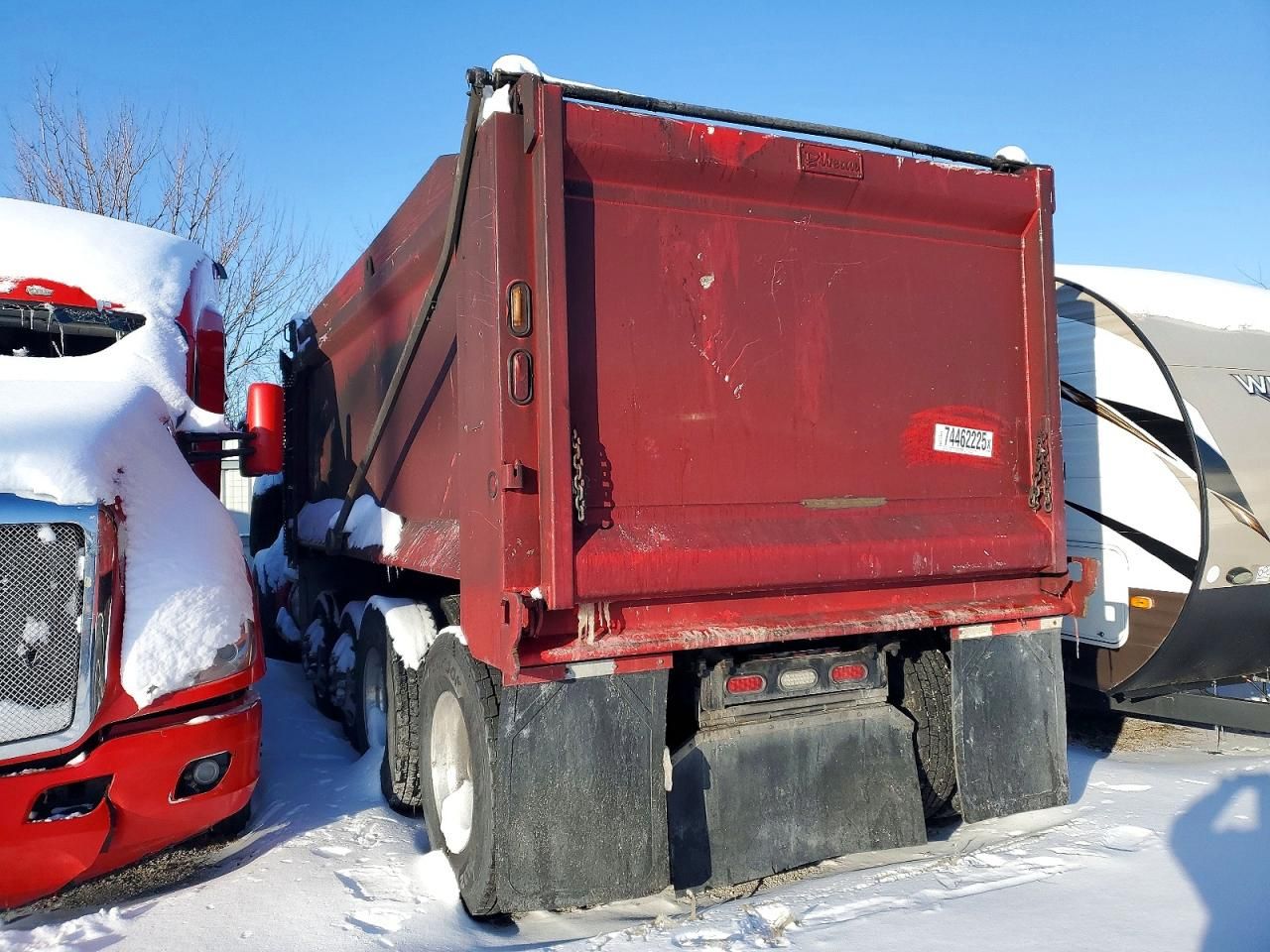 2020 Kenworth T880 Dump Truck