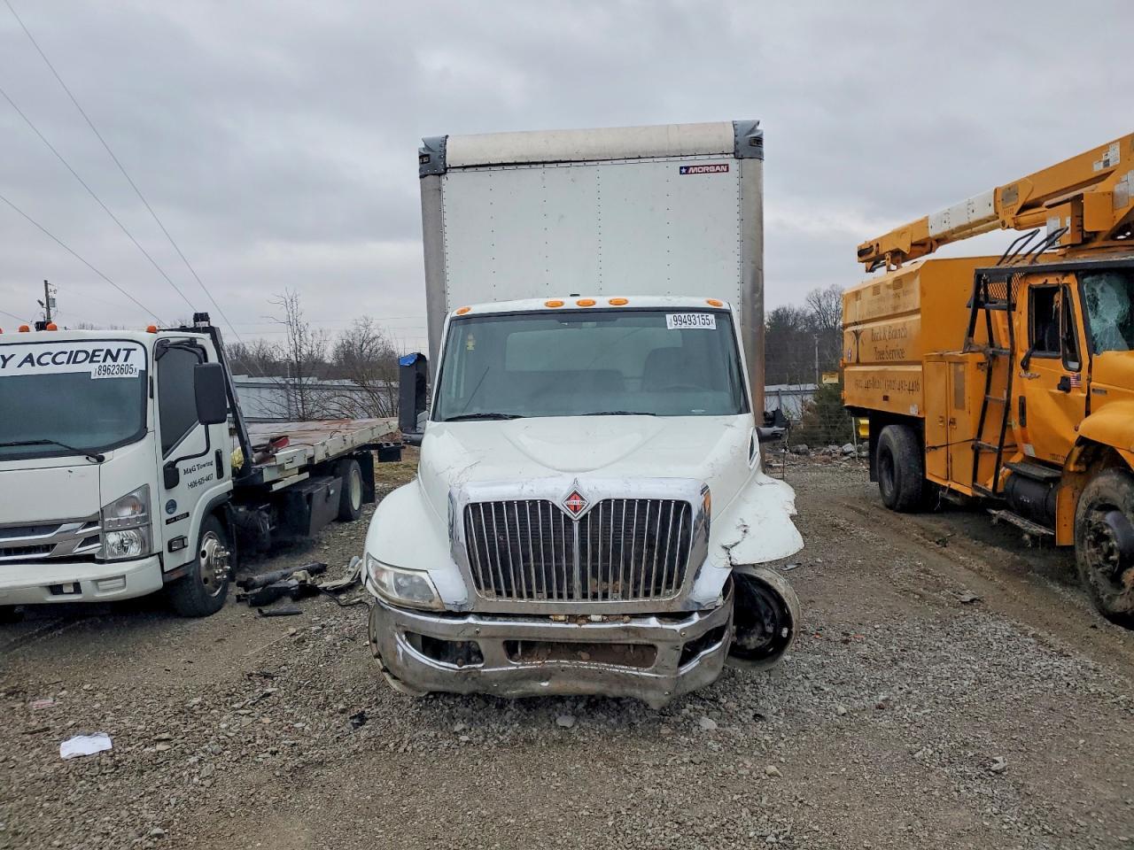 2021 International MV607 BOX Truck