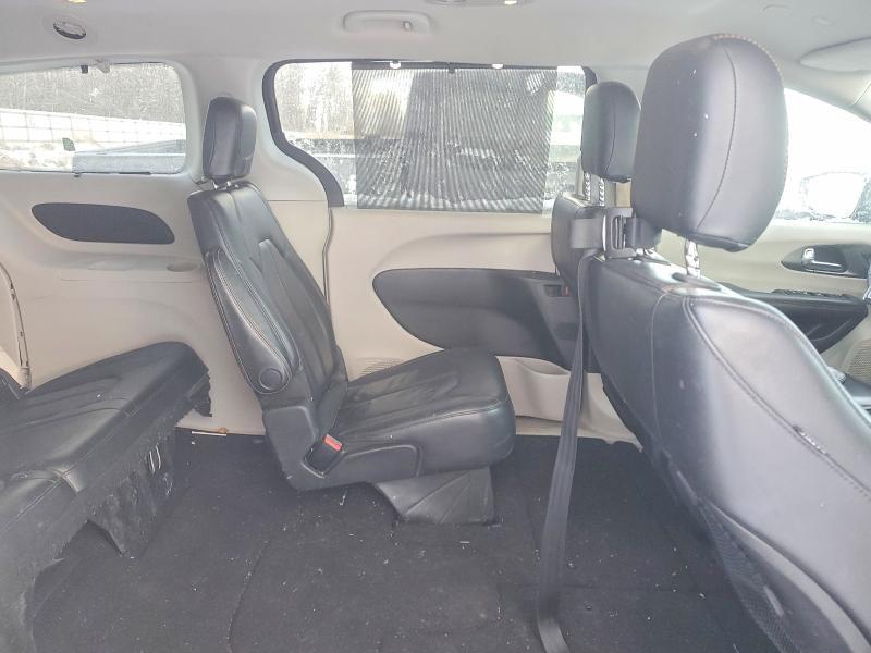 2020 Chrysler Pacifica Touring l
