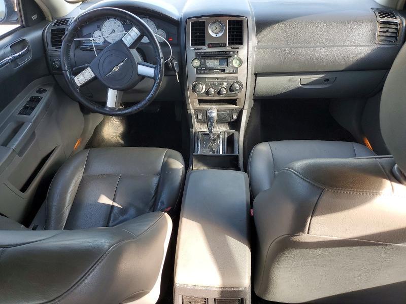 2005 Chrysler 300 Touring
