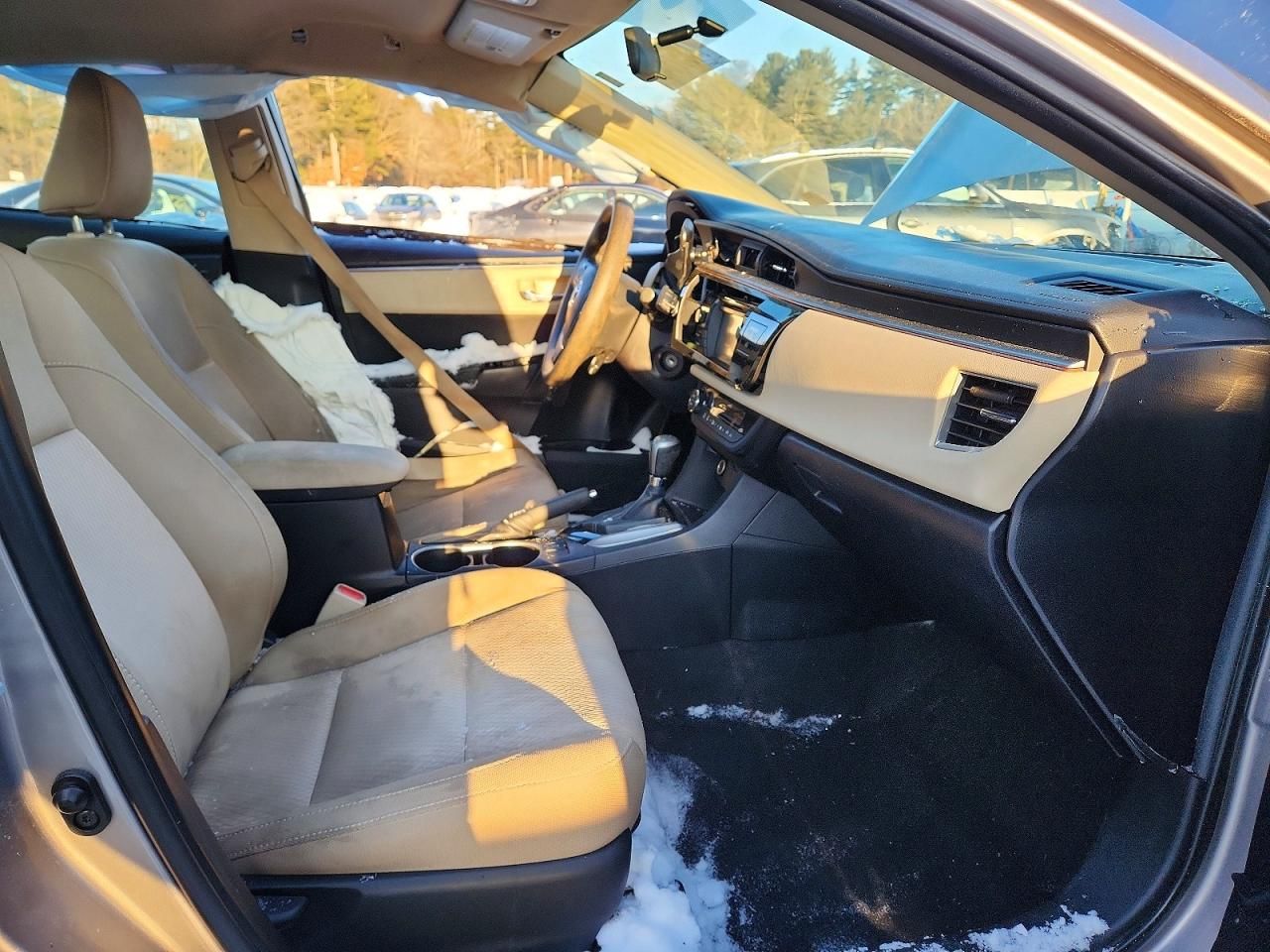 2015 Toyota Corolla l