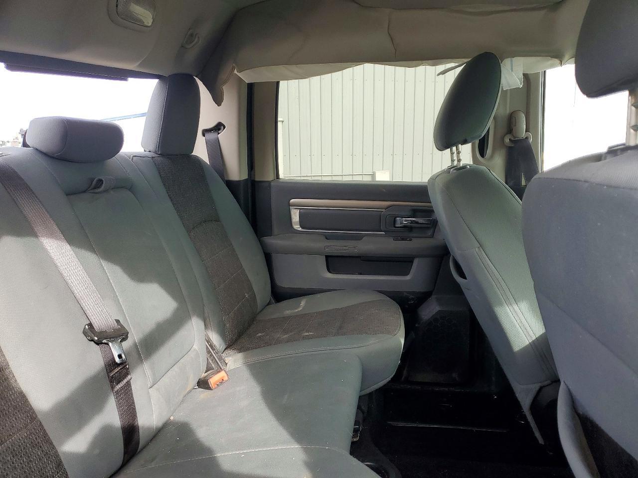 2016 Dodge Ram 2500 slt