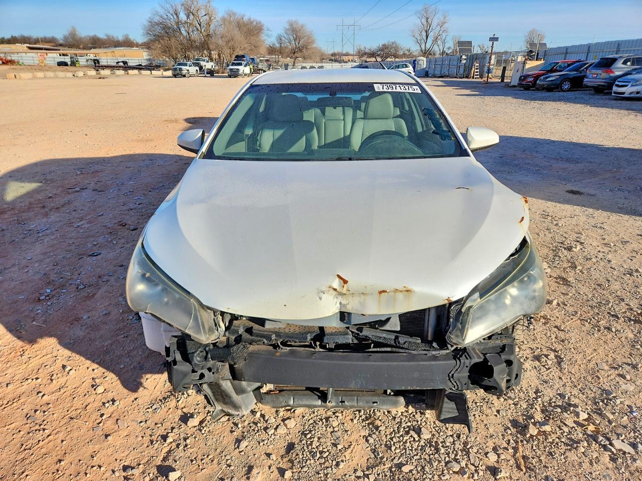 2016 Toyota Camry le