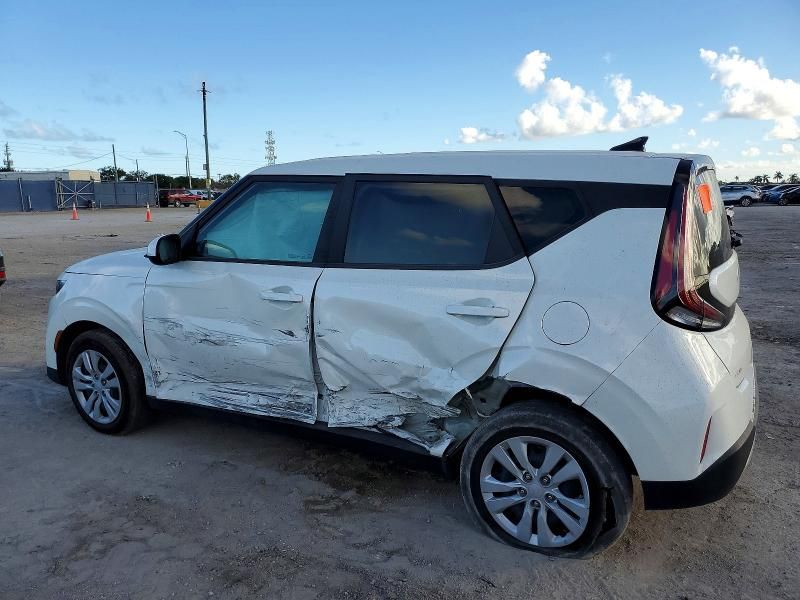2023 KIA Soul lx