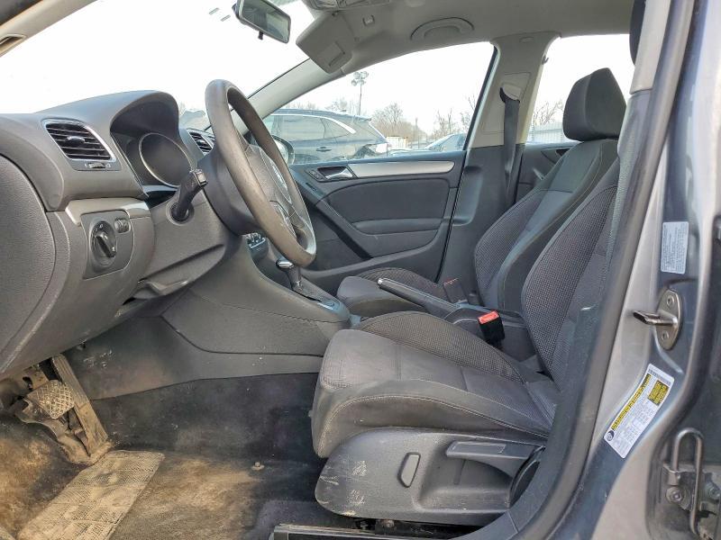 2010 Volkswagen Golf