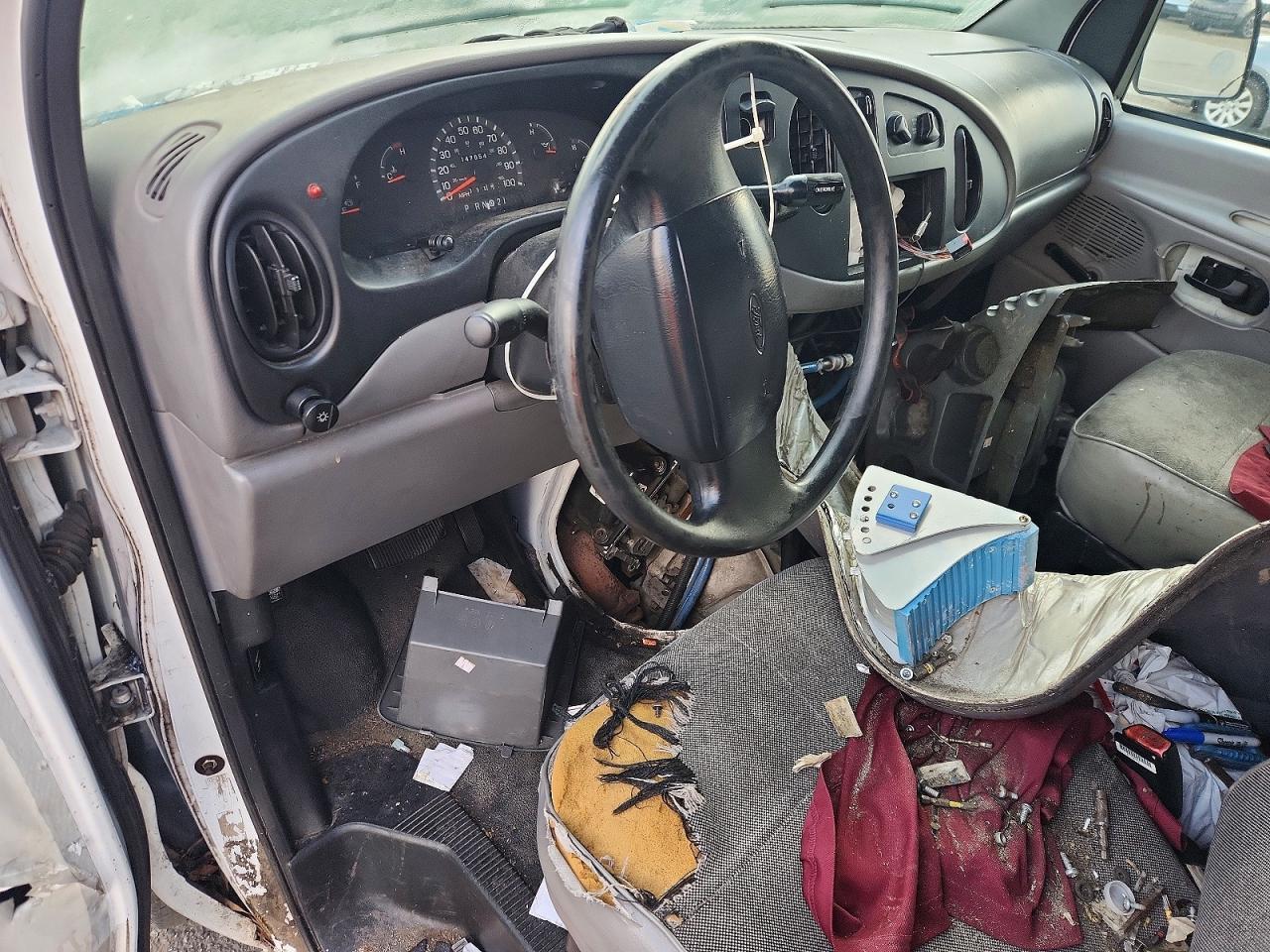 1998 Ford Econoline E250 van