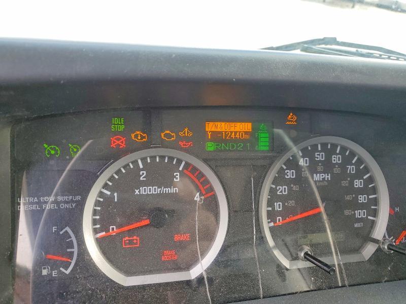 2015 Isuzu Npr hd box Truck