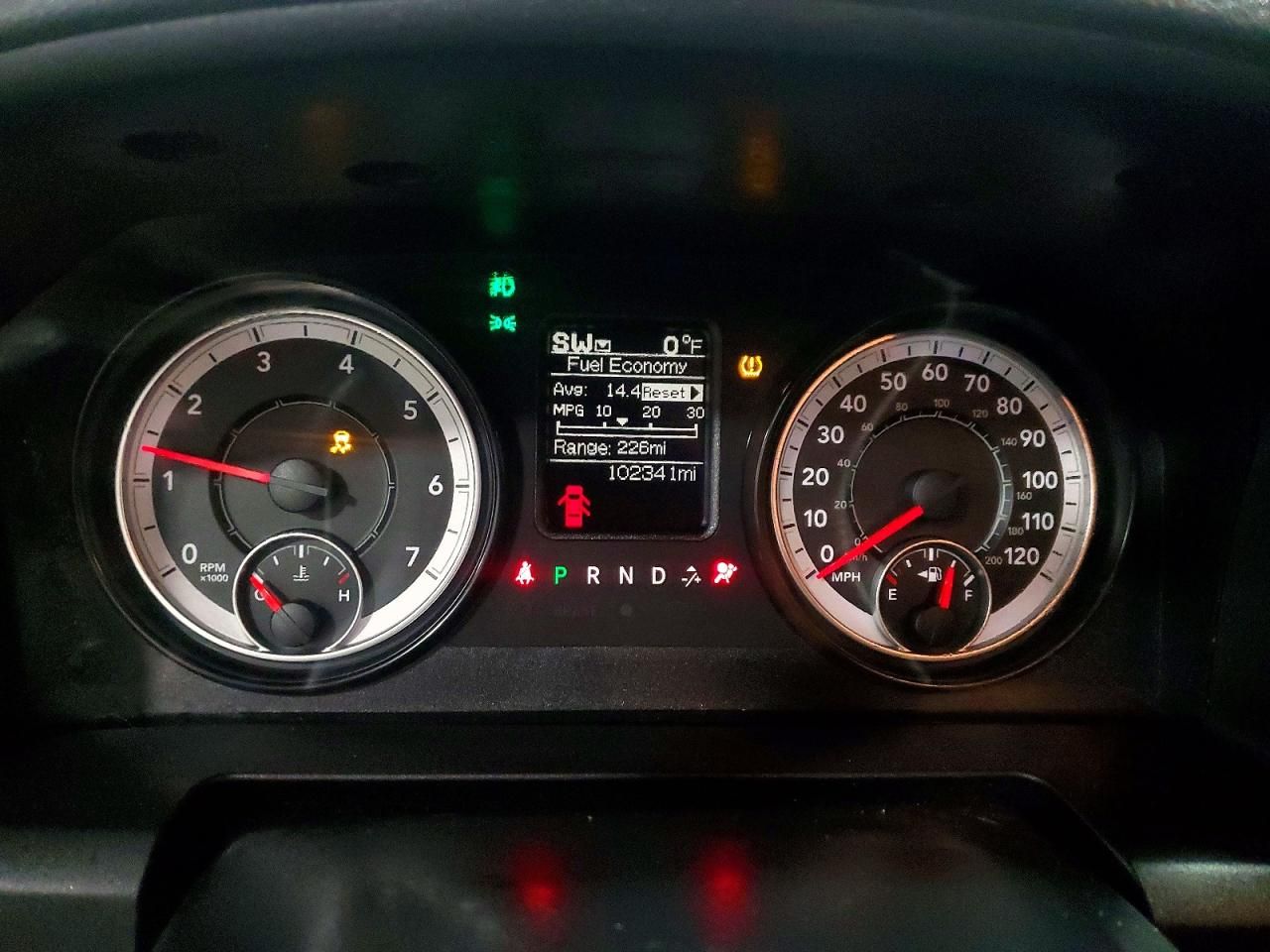 2016 Dodge Ram 1500 slt