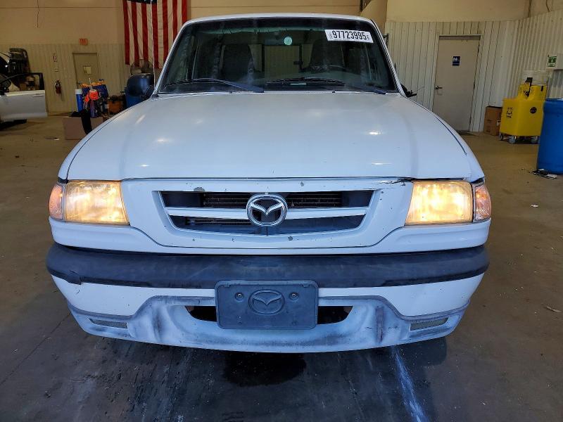 2004 Mazda B3000 cab Plus
