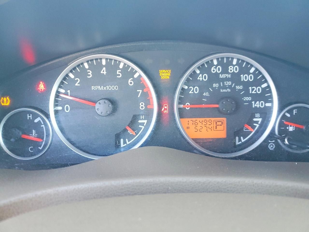 2005 Nissan Pathfinder le