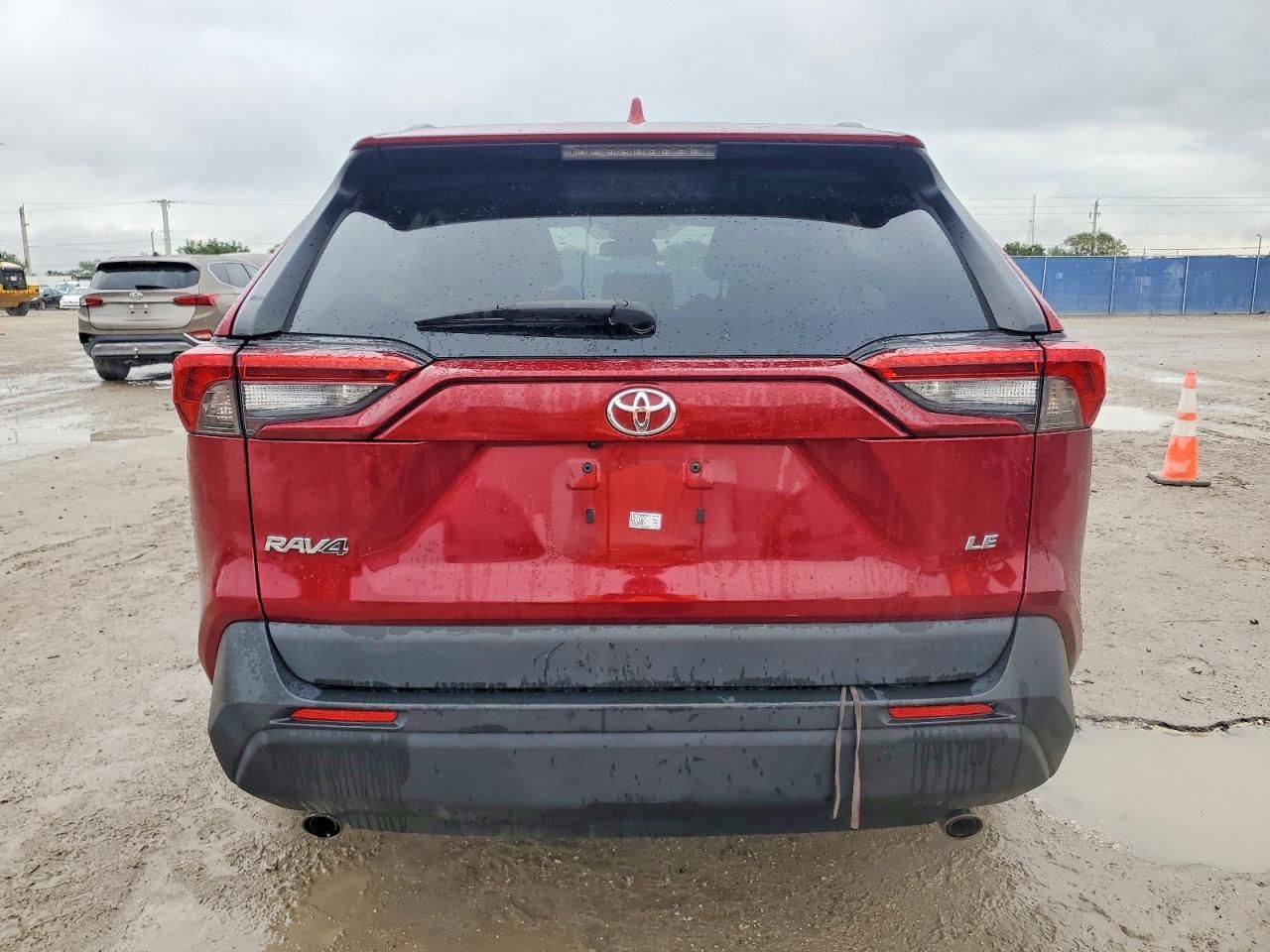 2021 Toyota Rav4 le