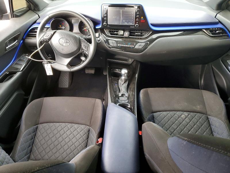 2020 Toyota C-hr xle