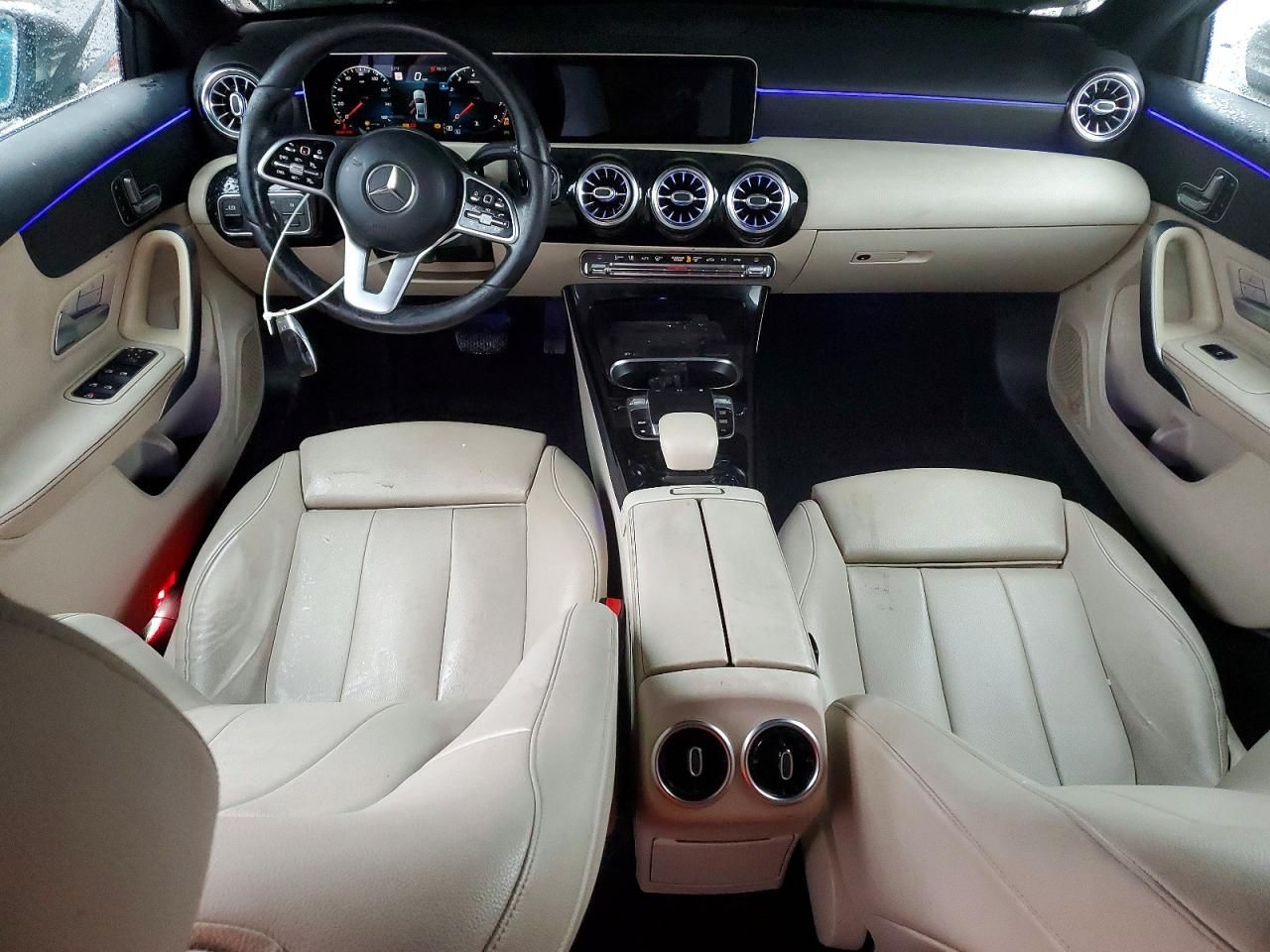 2019 Mercedes-Benz A 220