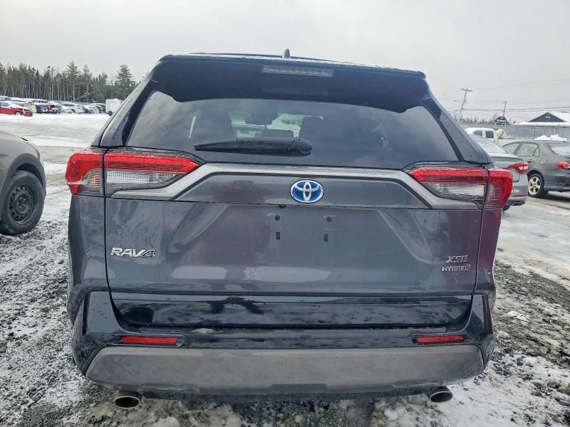 2020 Toyota Rav4 xle