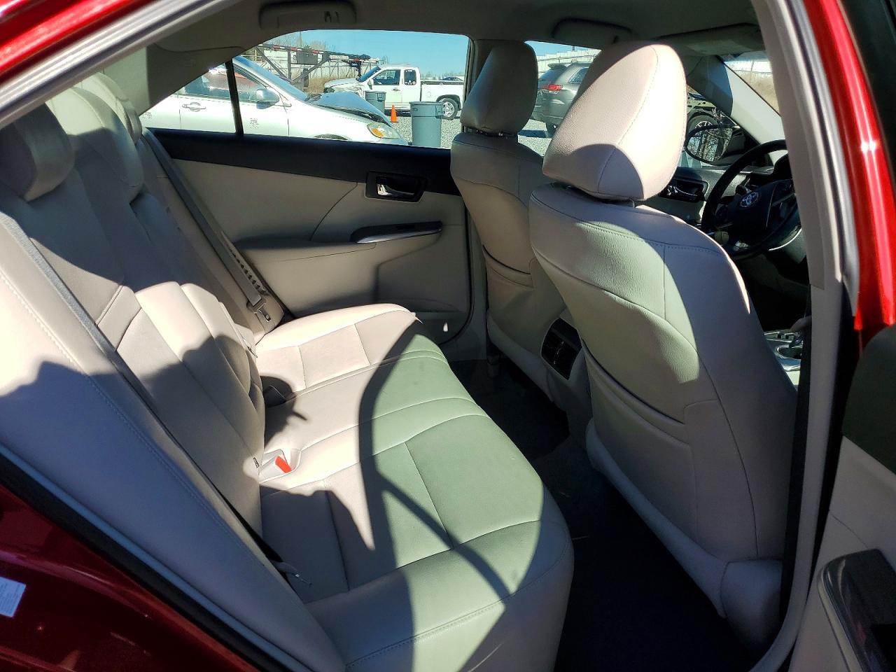 2013 Toyota Camry Hybrid