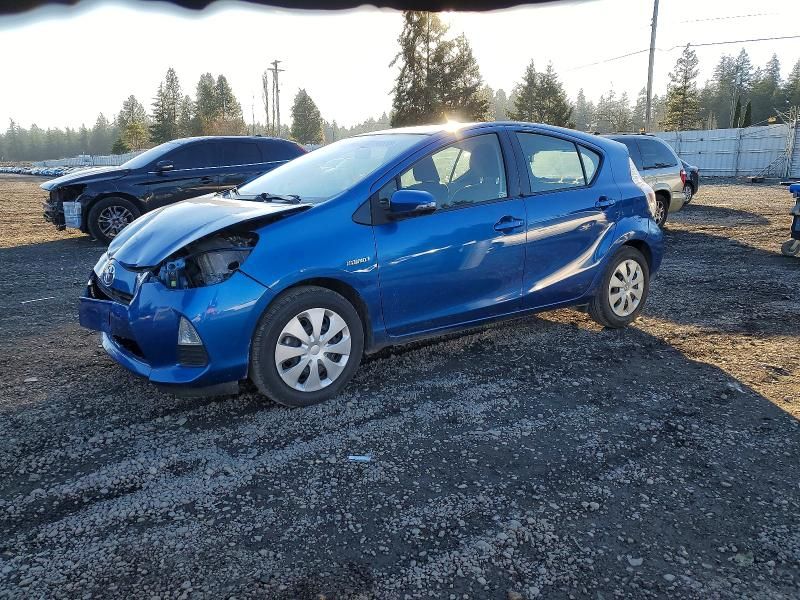 2014 Toyota Prius c