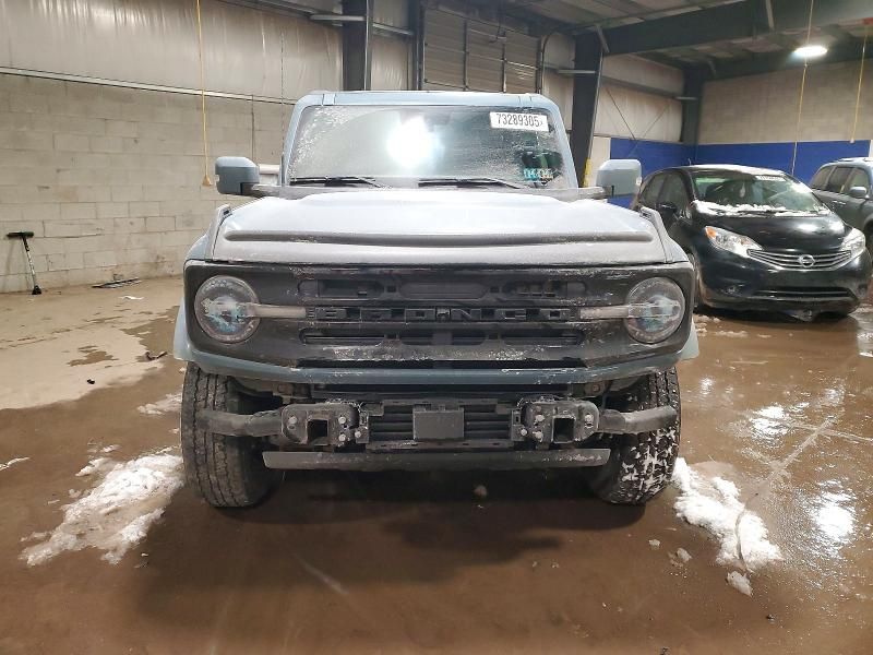 2022 Ford Bronco Base