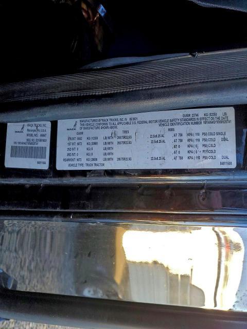 2022 Mack Anthem Semi Truck