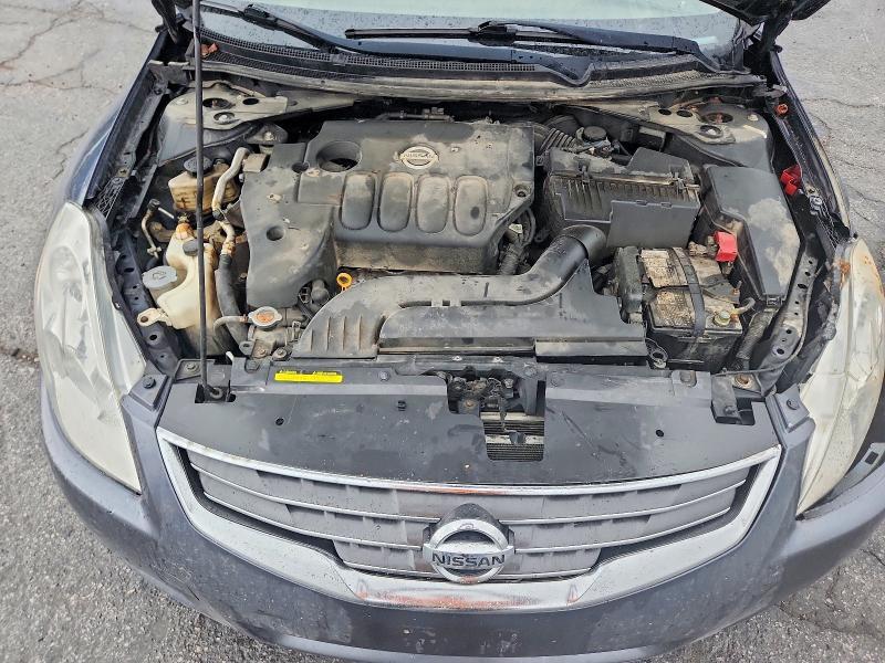 2012 Niss Altima 2.5