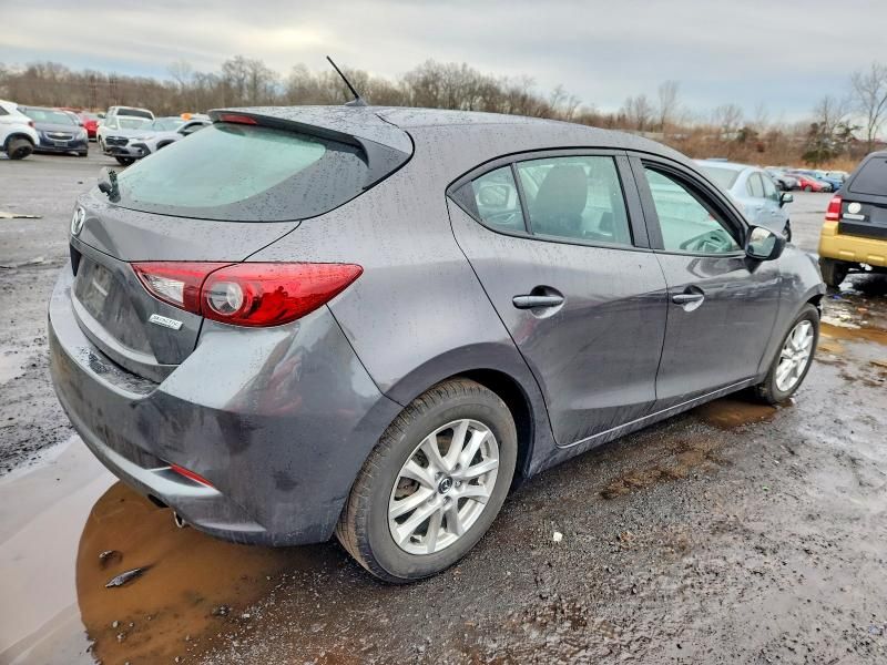 2018 Mazda 3 Sport