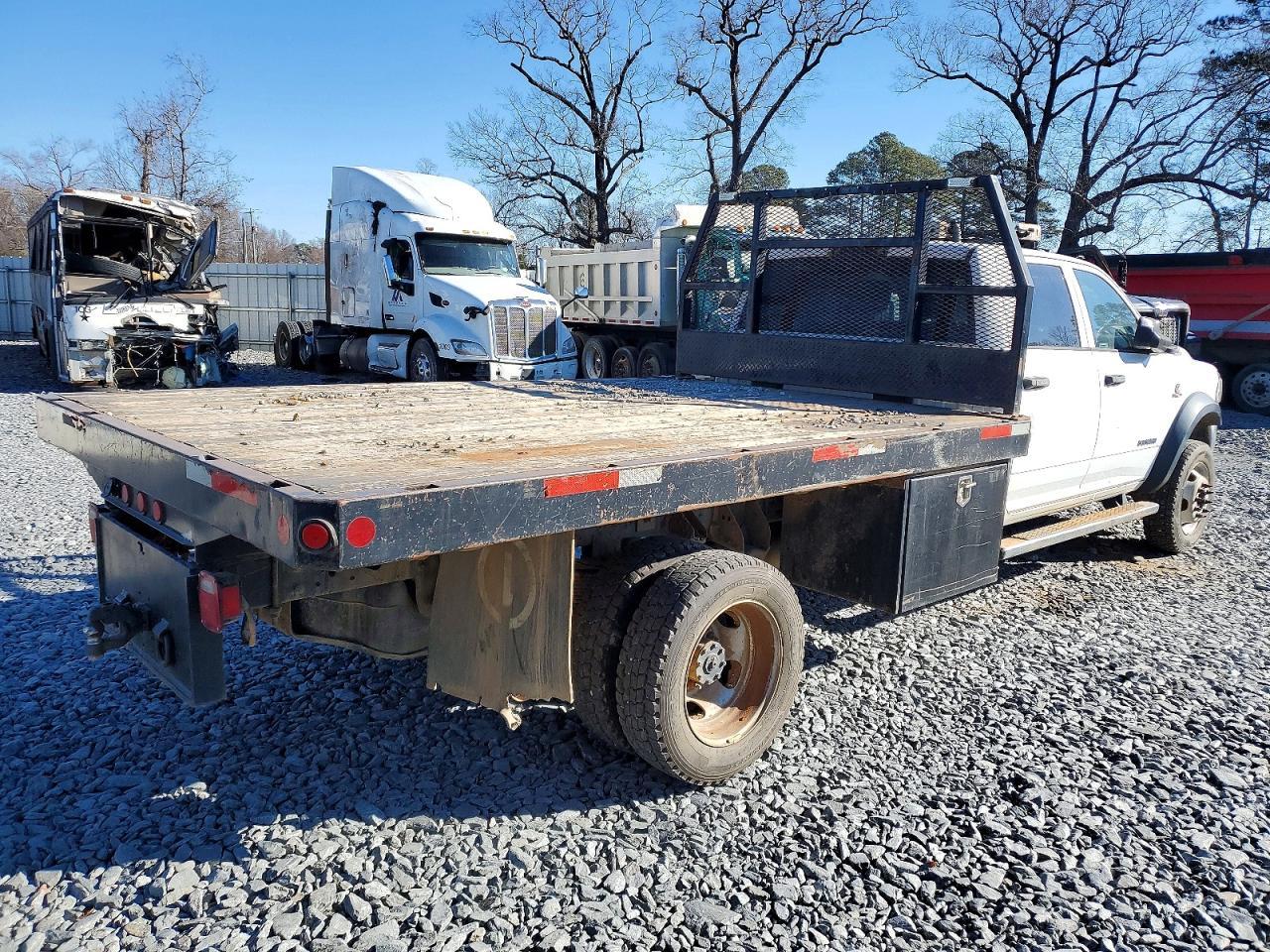 2019 Dodge RAM 5500 Flatbed Truck