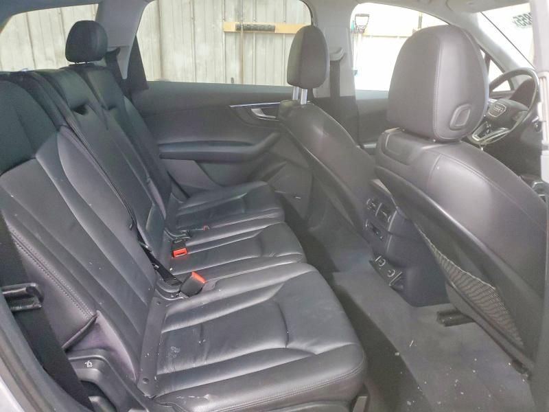 2017 Audi Q7 Premium Plus