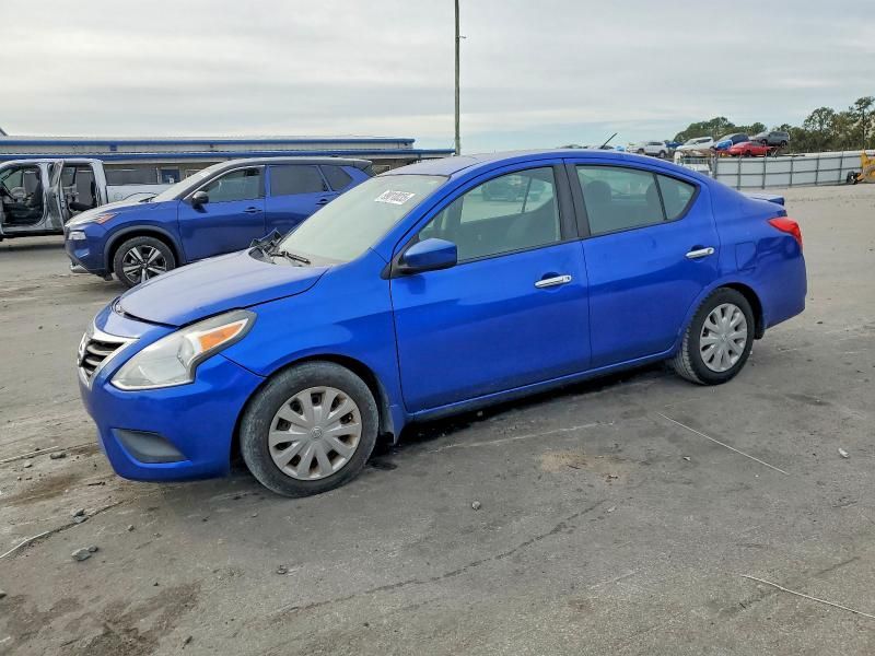 2016 Nissan Versa s