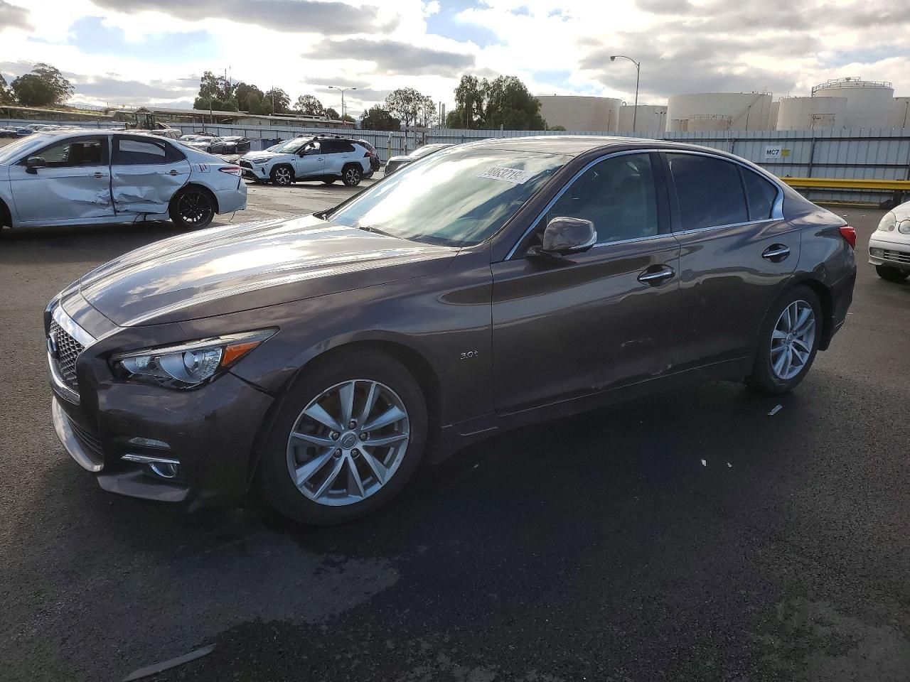 2016 Infiniti Q50 Premium