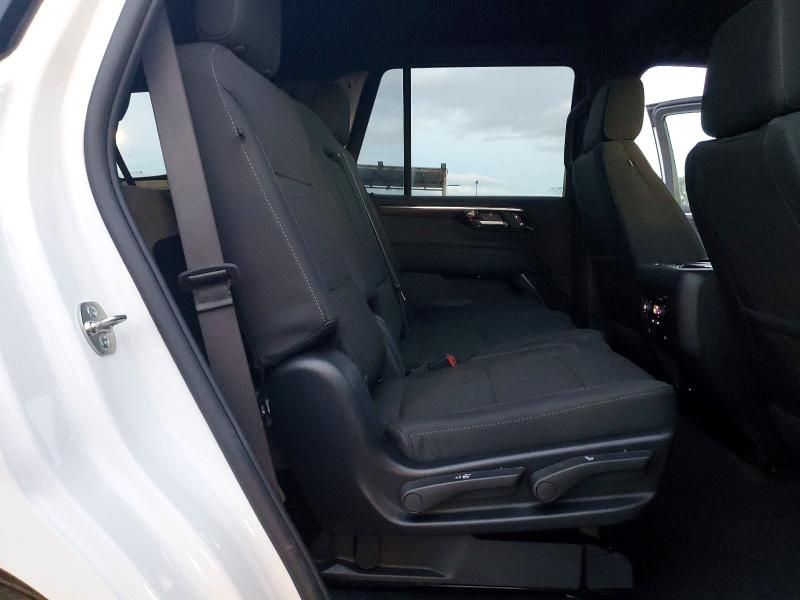 2025 Chevrolet Tahoe C1500 ls