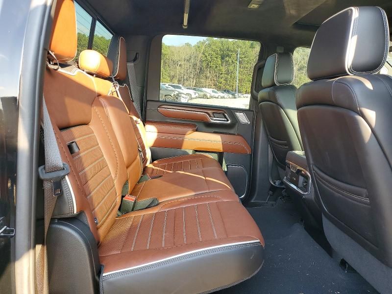 2024 GMC Sierra K2500 Denali Ultimate