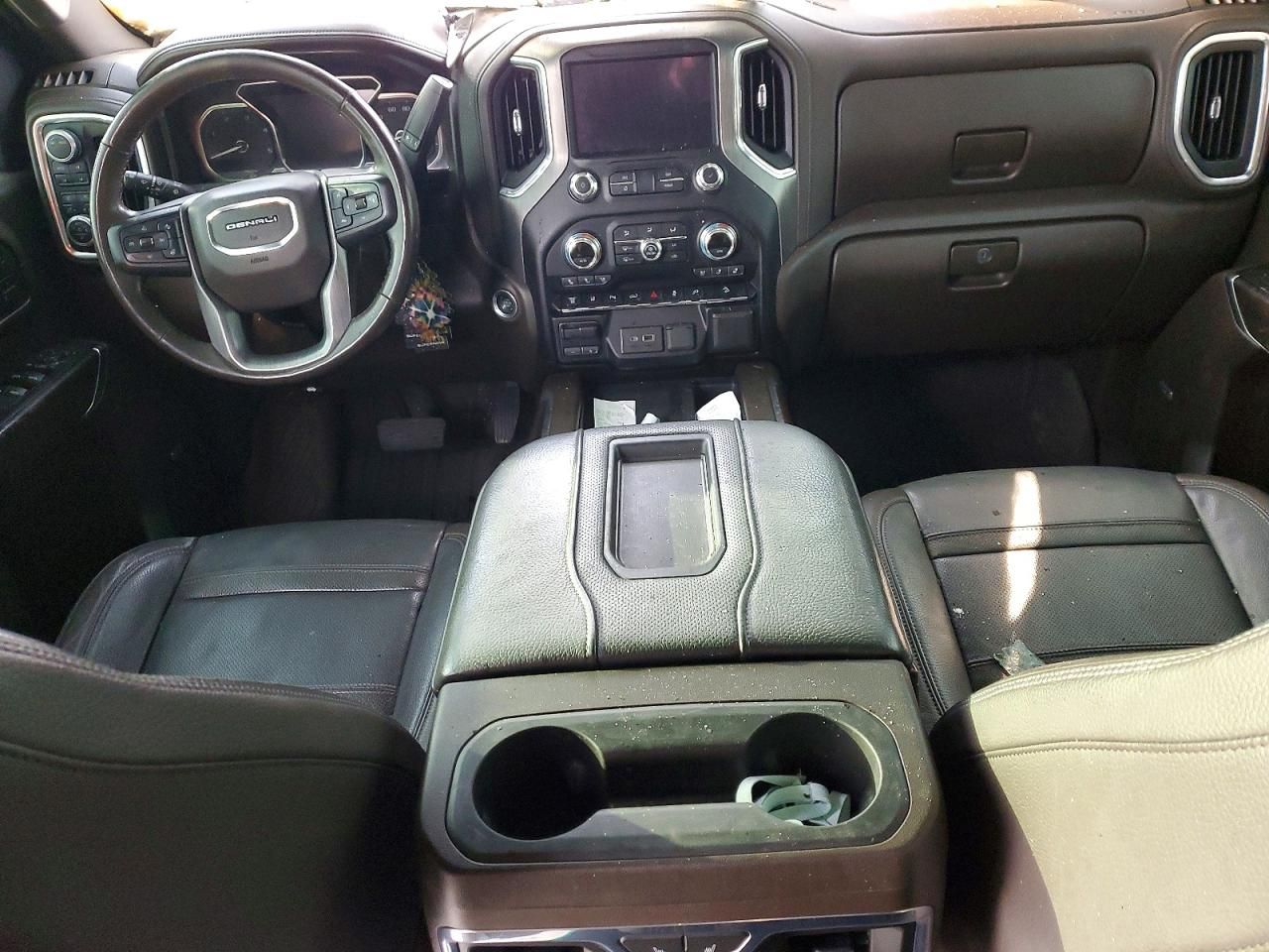 2020 GMC Sierra K2500 Denali