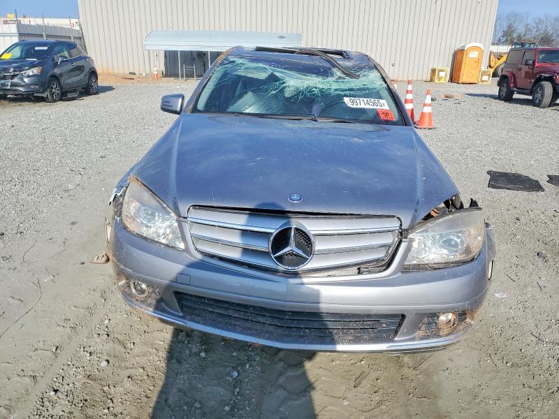 2011 Mercedes-Benz C300