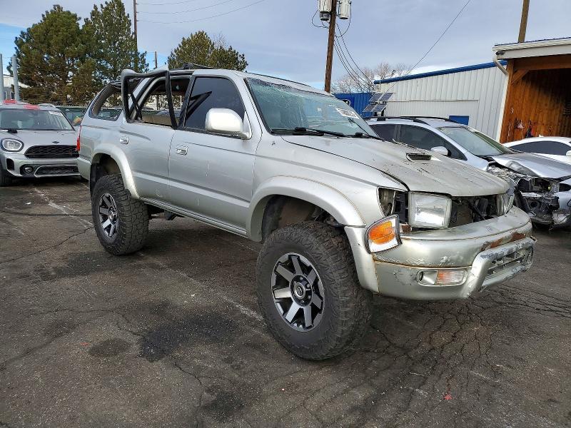 2001 Toyota 4runner SR5