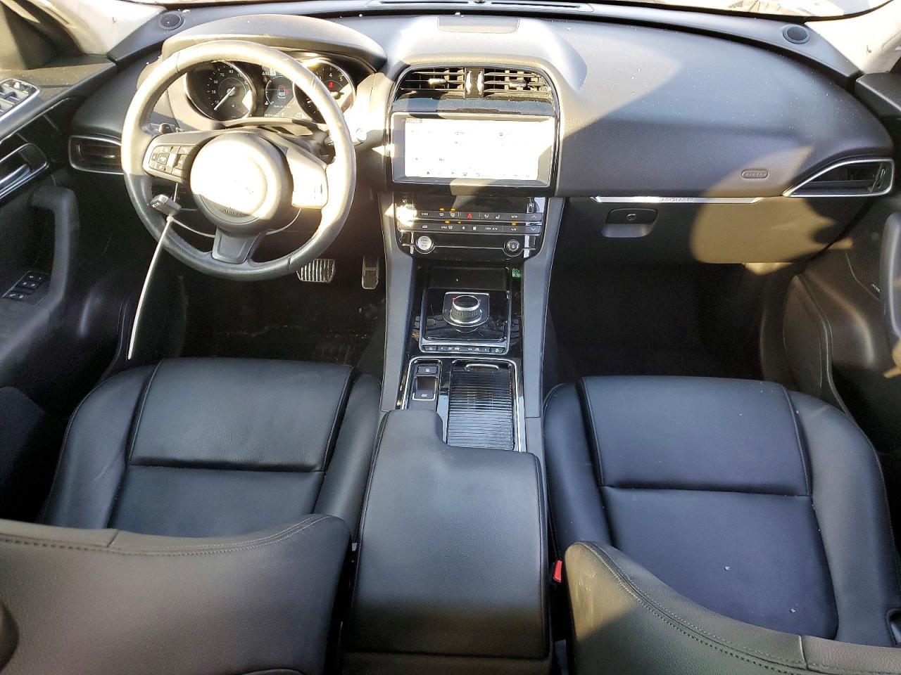 2019 Jaguar F-pace Premium
