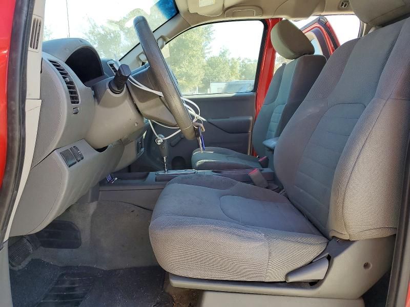 2017 Nissan Frontier s