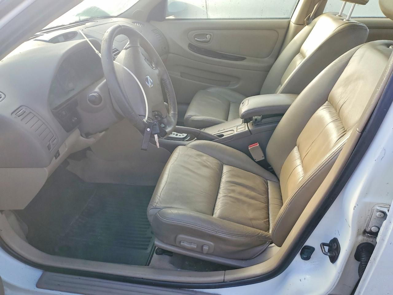 2003 Nissan Maxima gle