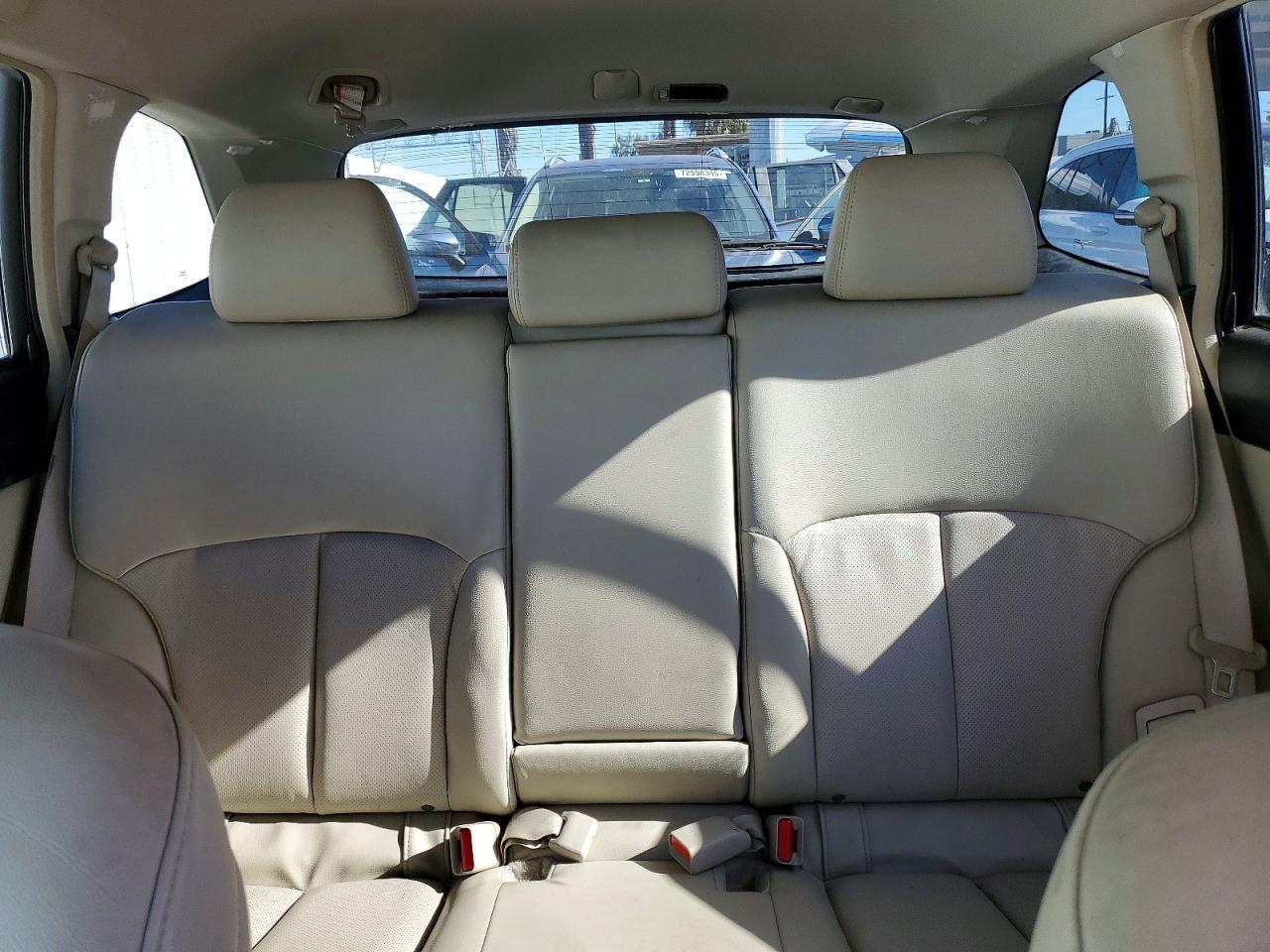 2011 Subaru Outback 2.5i Limited