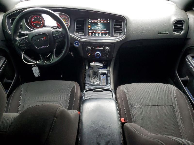 2015 Dodge Charger sxt