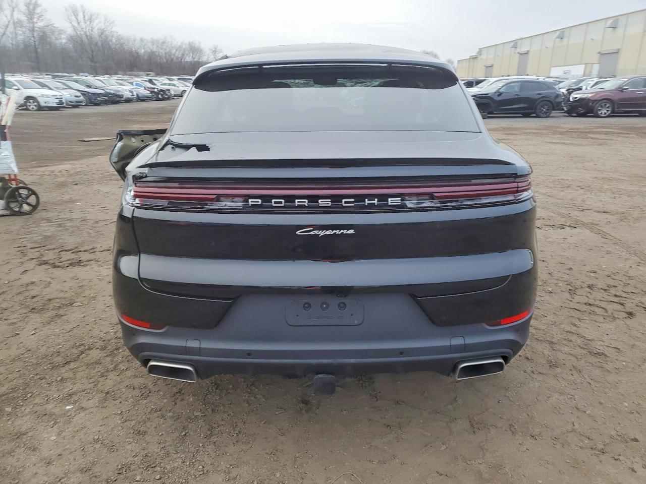 2025 Porsche Cayenne e Hybrid Coupe