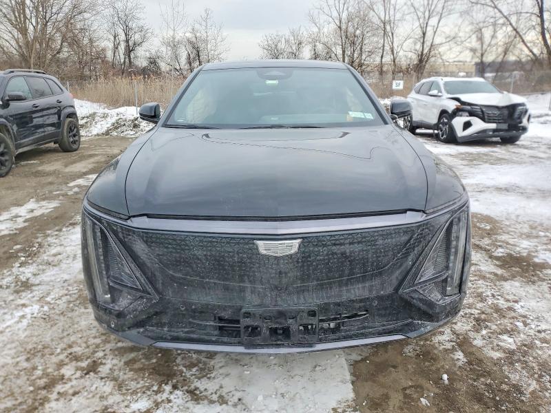 2025 Cadillac Lyriq Sport