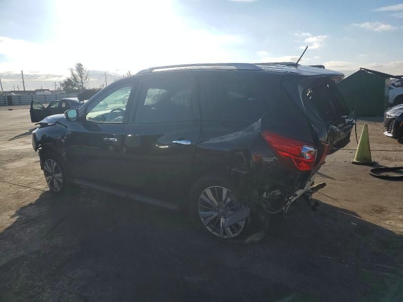 2017 Nissan Pathfinder s