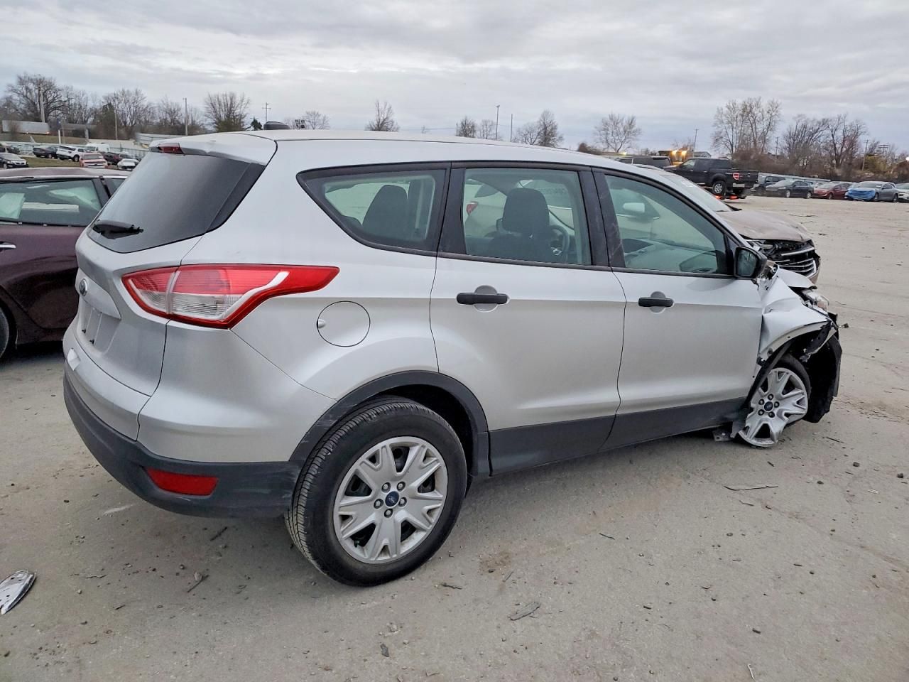 2016 Ford Escape s