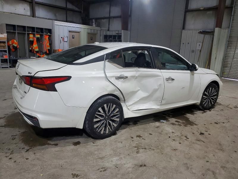2024 Nissan Altima sv