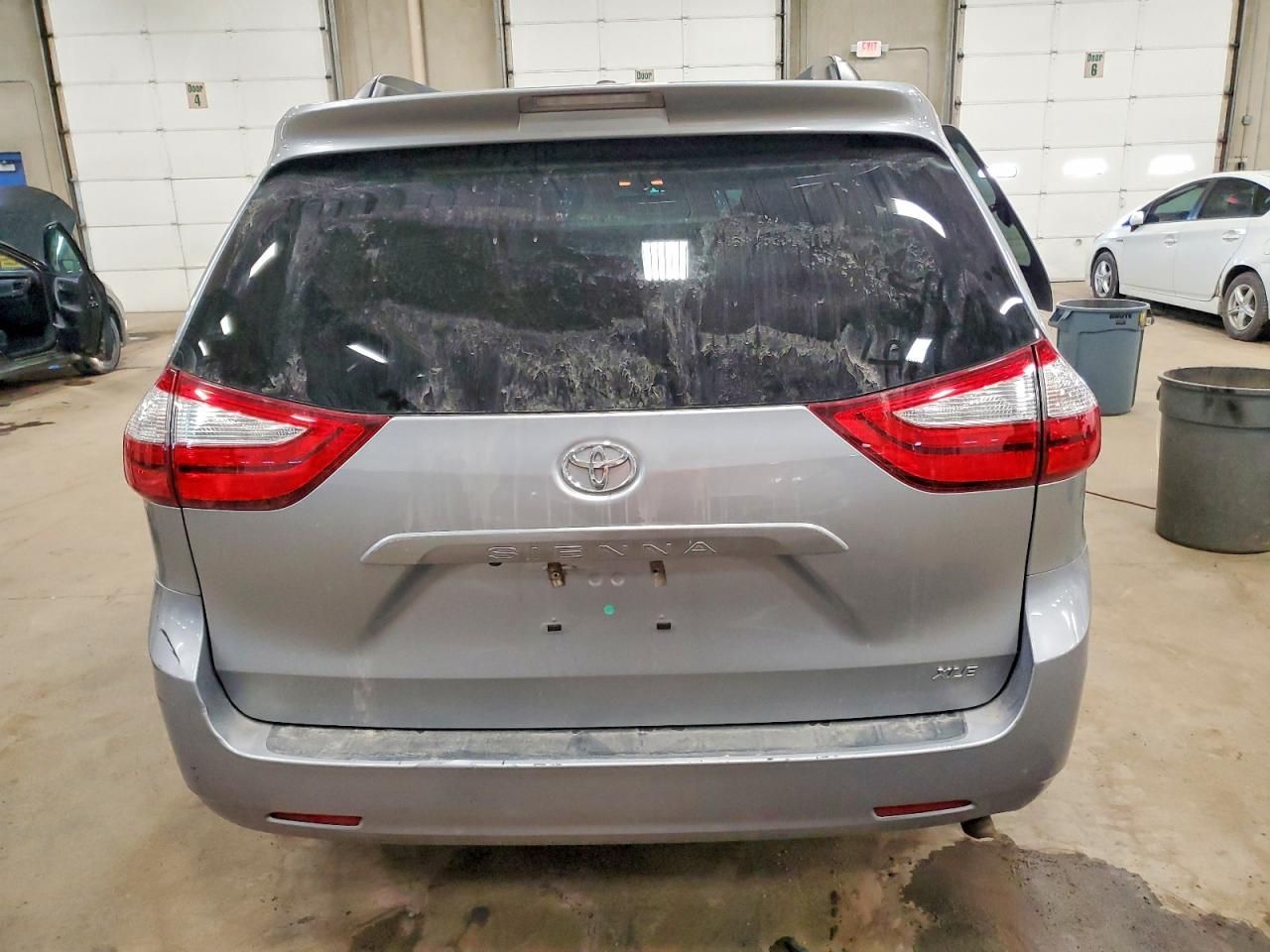 2016 Toyota Sienna xle