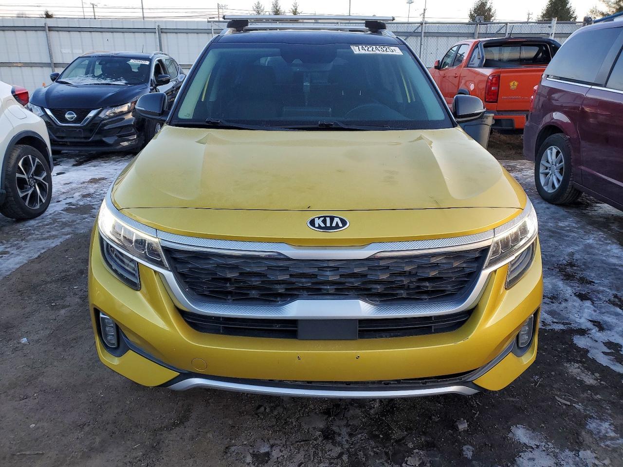 2021 KIA Seltos sx
