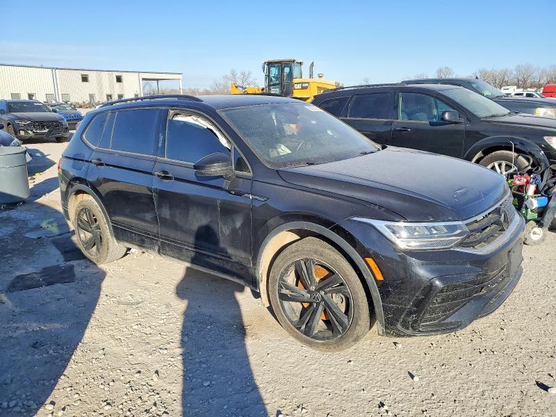 2023 Volkswagen Tiguan se R-line Black