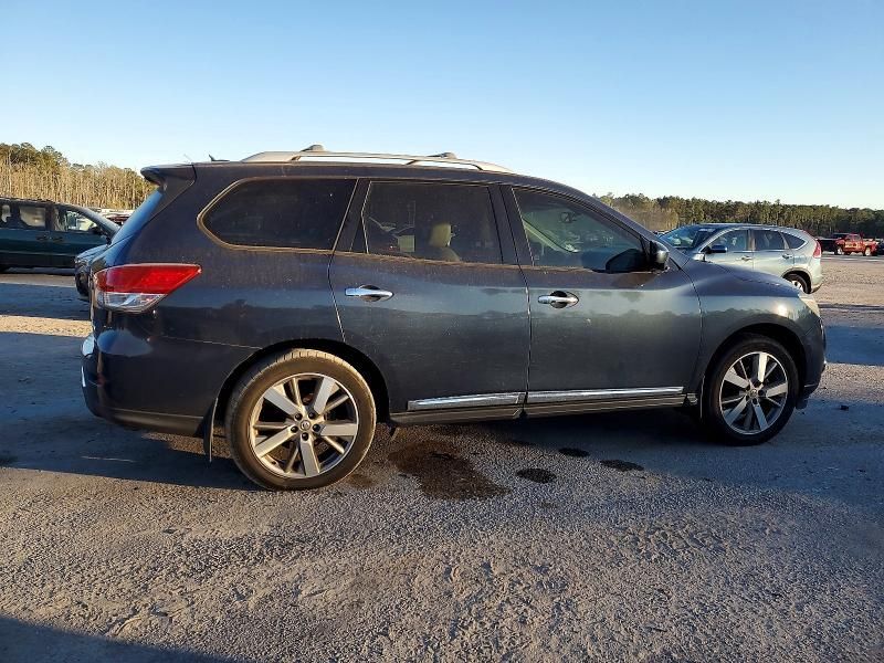 2014 Nissan Pathfinder s